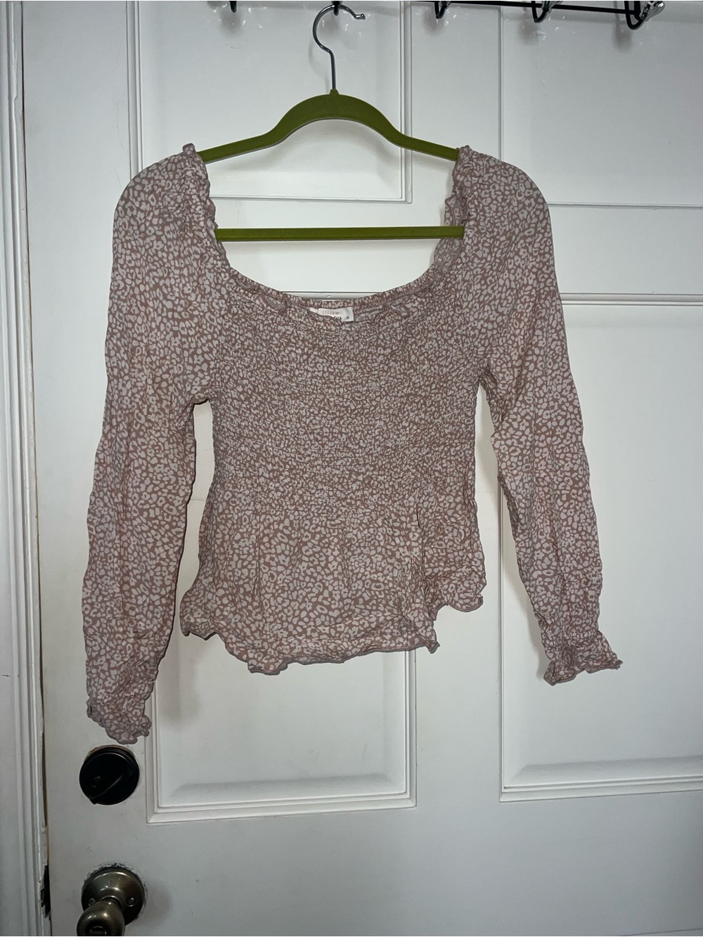 URBAN Romantics Pink Floral Smocked Peplum Long Sleeve Top